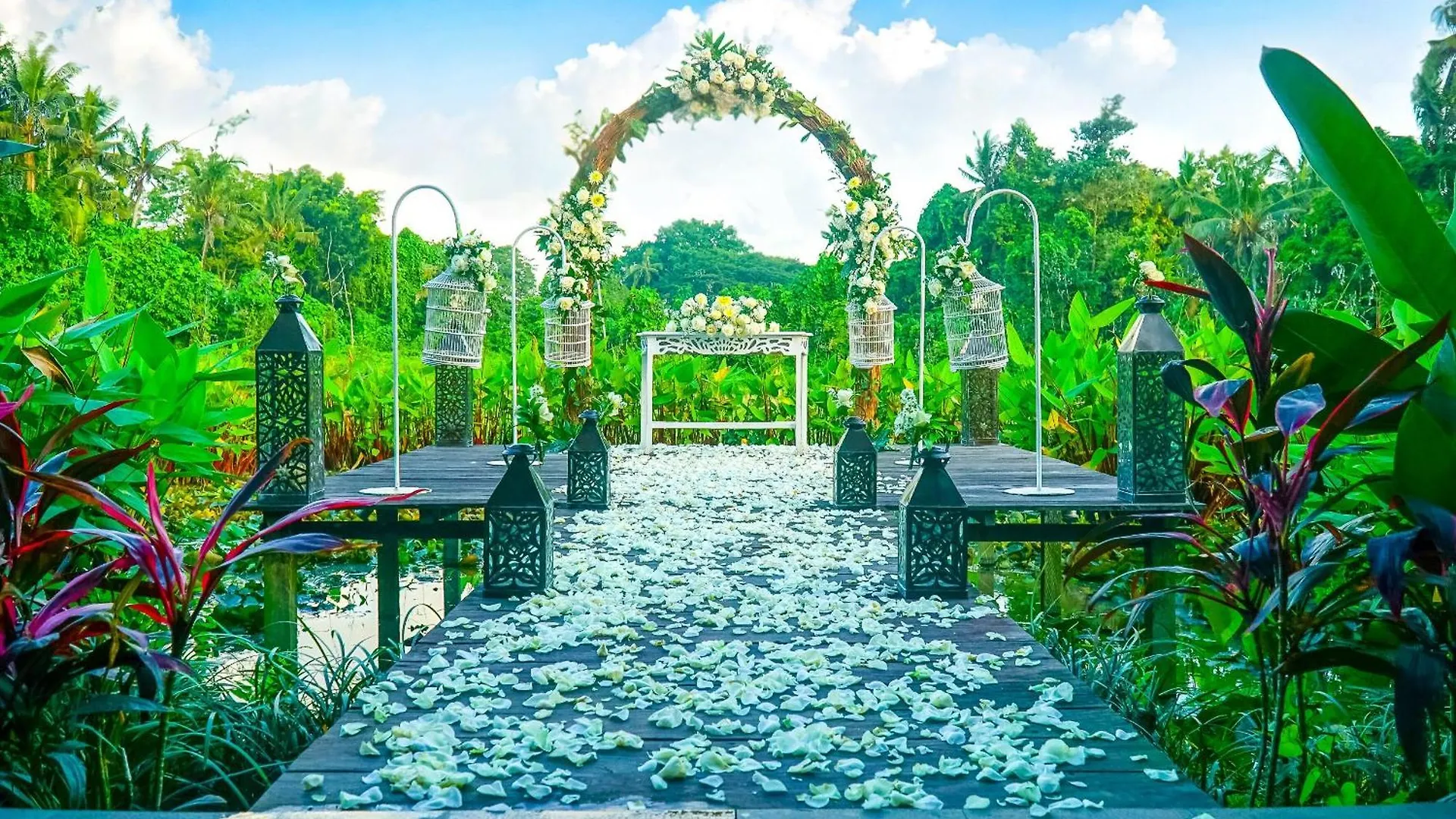 ***** Resort Tejaprana Bisma - Chse Certified Hotel Ubud  Indonesia